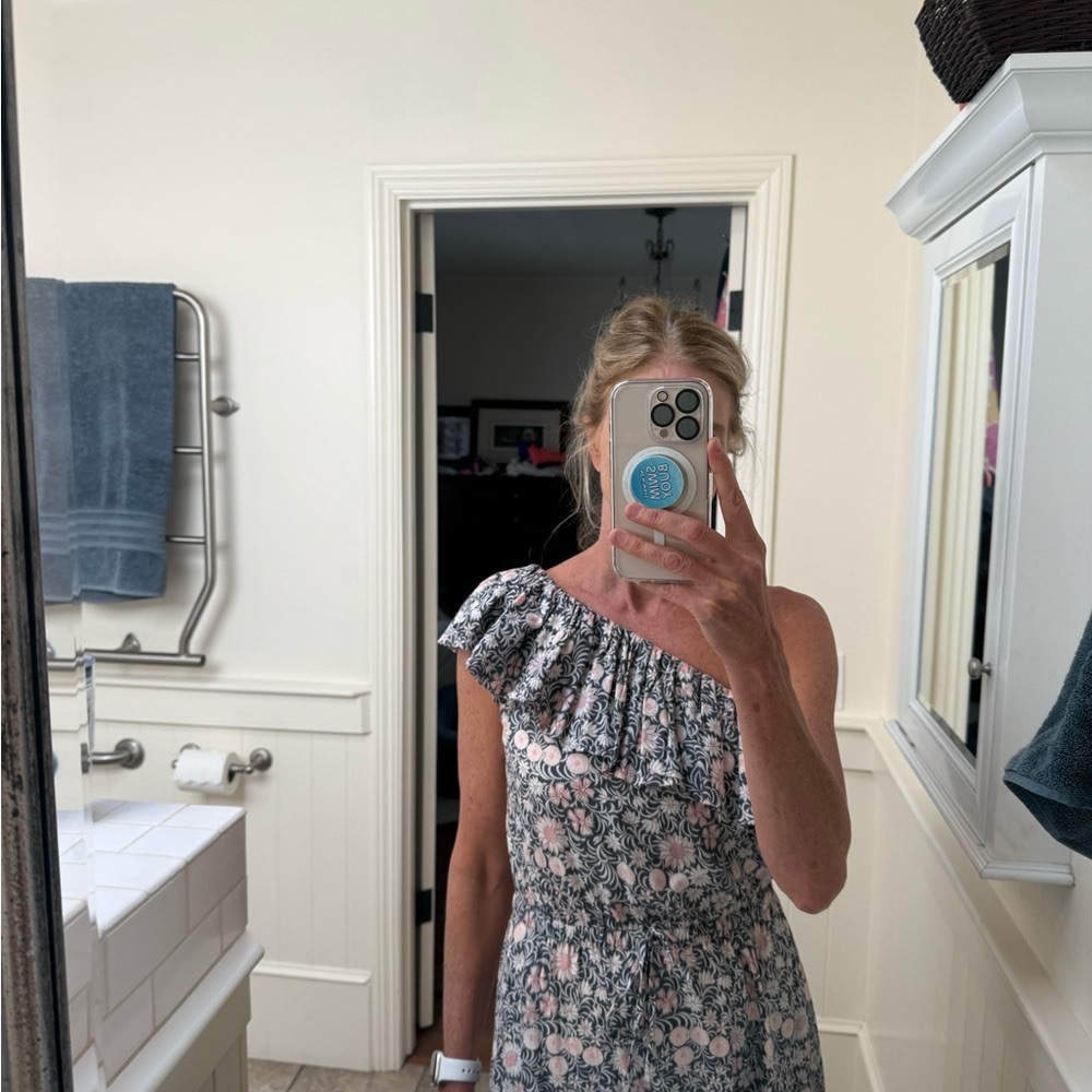 Elegant One-Shoulder Floral Dress